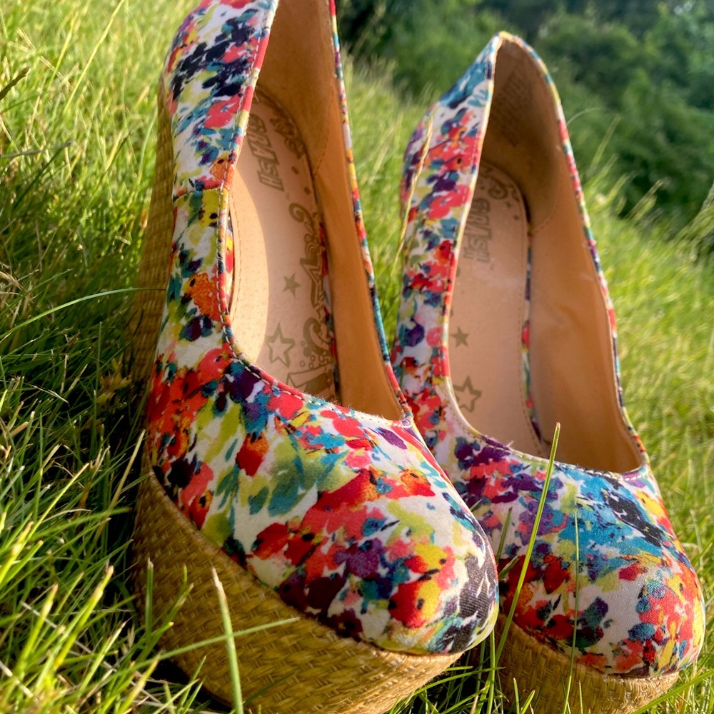 Brash 6 inch painted wedges